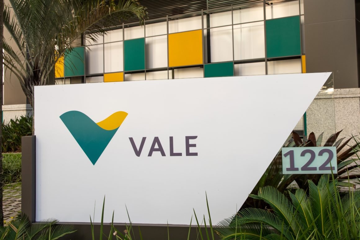 Vale intends to separate its base metal business