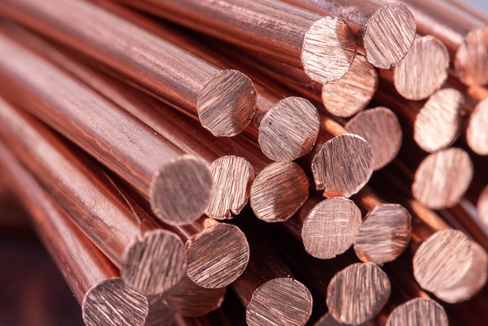 Copper rose as worries over a global banking crisis eased